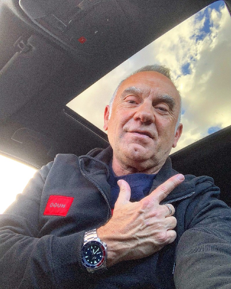 14UF320 照片5218张 视频845个 西班牙 成熟大叔 生活日常 旅游 自拍多 自拍视频多 生活素材丰富 适合虚拟视频