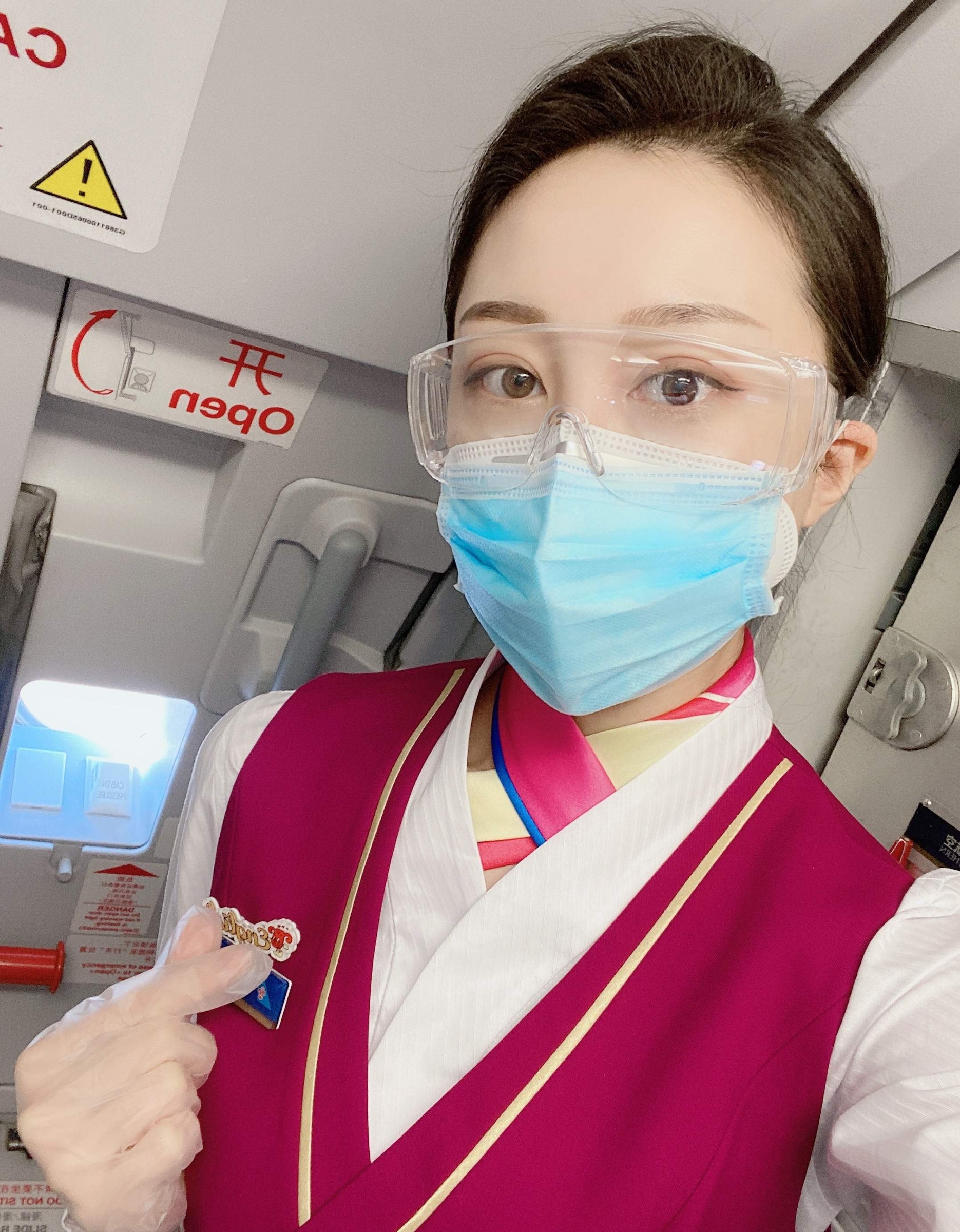 A1051 照片437张 视频11个 中国女 空姐 生活日常 各国旅行 自拍多