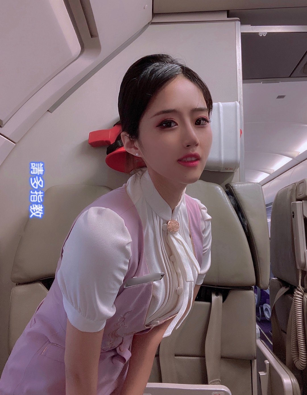 A1076 照片819张 视频69个 中国女 空乘专业毕业生 生活日常 旅游 视频包含实况Live